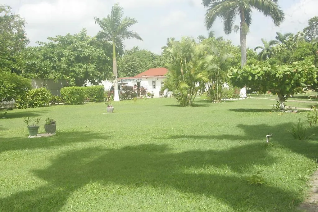 Executive Mammee Bay Hotel Ocho Rios 3*,  Jamaika